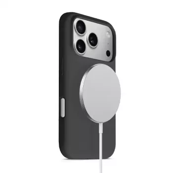 Crong Color Cover Magnetinis dėklas su MagSafe iPhone 17 Pro juodas