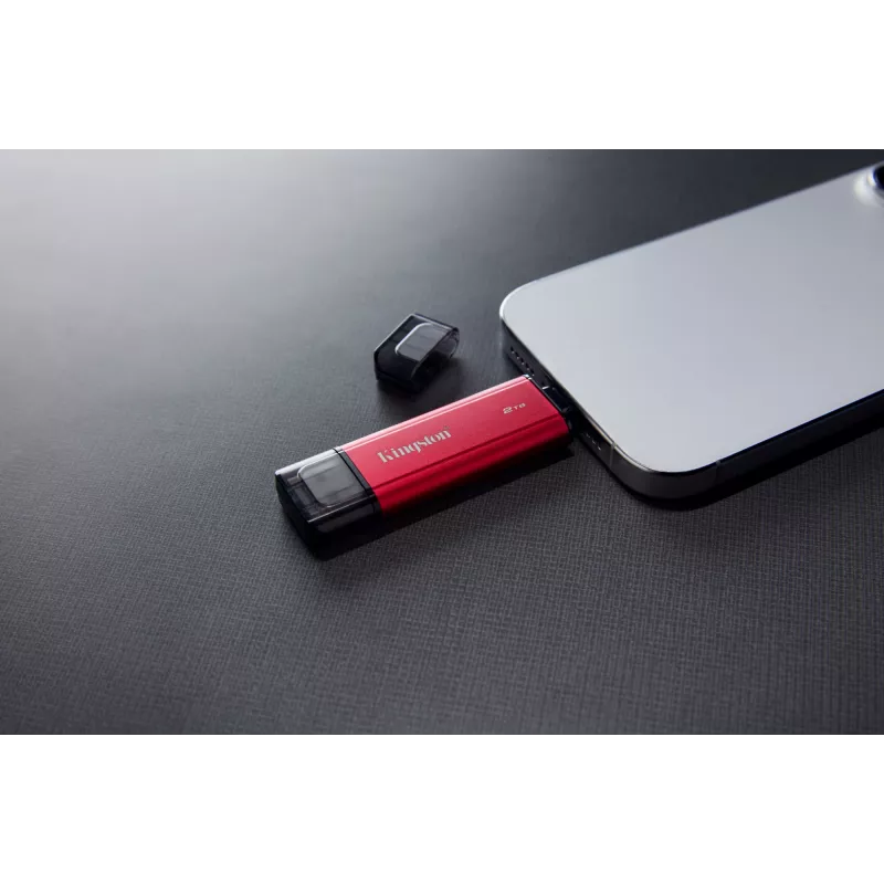 Išorinis SSD Kingston 2TB Dual USB-A/USB-C, USB 3.2 Gen 2, Skaitymas 1050 MB/s, Rašymas 950 MB/s, Juoda/Raudona