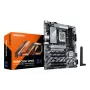 GIGABYTE B860 DS3H WIFI6E pagrindinė plokštė – Intel Core Ultra serijos procesoriams, 8+1+2+2 fazių VRM, DDR5 iki 9066MHz, 1xPCIe 5.0 + 1xPCIe 4.0 M.2, 2.5GbE LAN, Wi-Fi 6E, USB 3.2 Gen 2x2