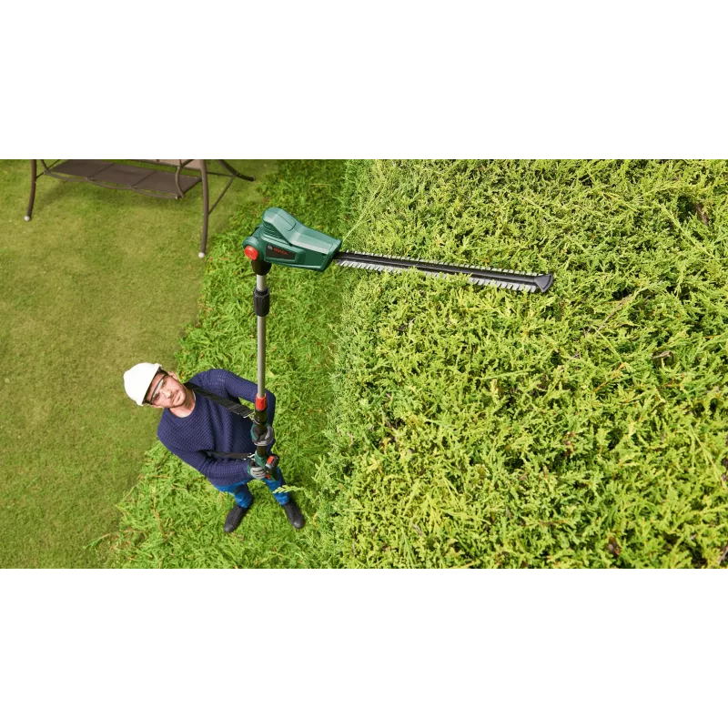 Bosch UniversalHedgePole 18 V akumuliatorinis gyvatvorės karpiklis su teleskopiniu kotu, vieno peilio, 3,6 kg