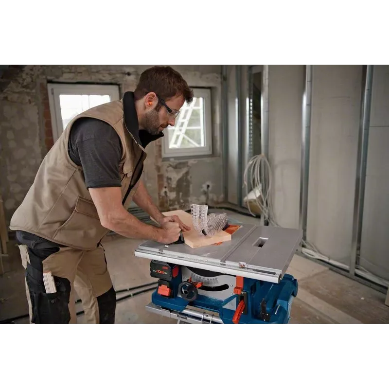 Pjūklas stalinis Bosch GTS 18V-216 Professional