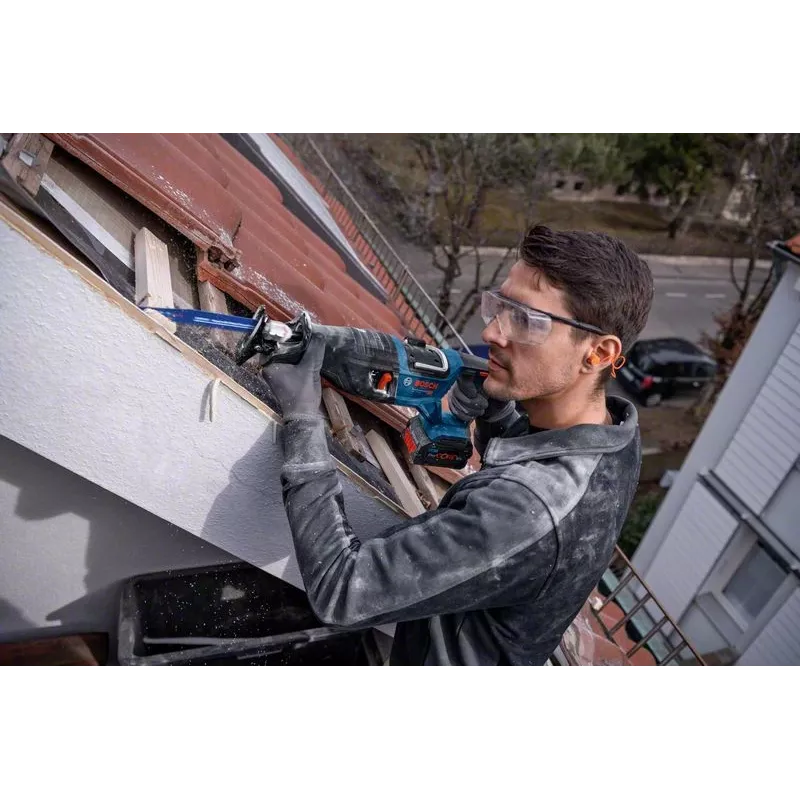 Pjūklas stūmoklinis Bosch GSA 18V-28 Professional