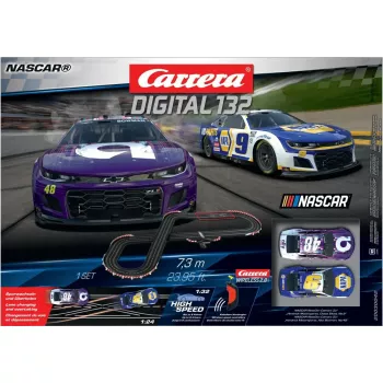 Lenktynių automobilis ir trasa CARRERA Carrera 20030042 NASCAR 8+