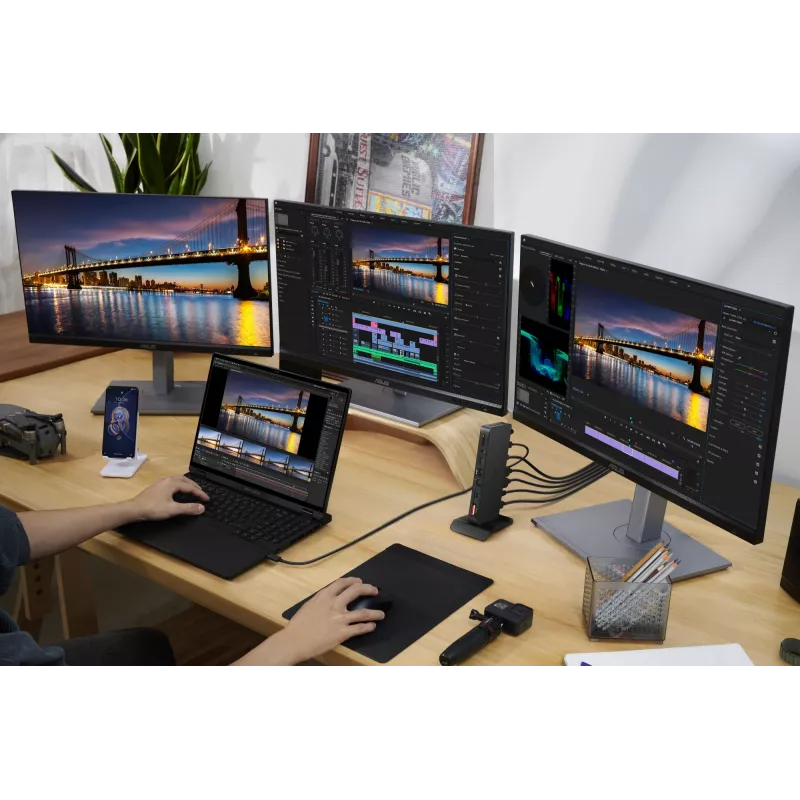 Dokavimo stotelė ASUS DC500 Thunderbolt 4 Triple 4K, 150W PD, 3 ekranai, 2x HDMI 2.1, 2x USB‑A, 2x USB2.0, RJ‑45, MicroSD