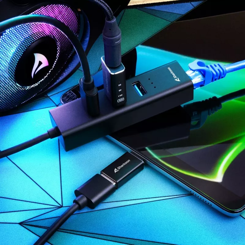 SHARKOON USB 3.2 Gen 1 3 prievadų aliumininis USB centras + Ethernet juodas