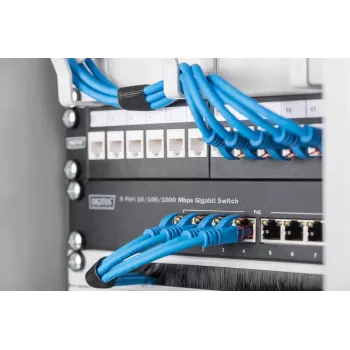 DIGITUS L2 valdomas Gigabit Ethernet PoE jungiklis 8 prievadų PoE, 10 col. 80 W PoE biudžetas