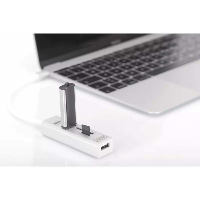 DIGITUS USB 2.0 Type-C HUB su kortelių skaitytuvu 3x USB 2.0, 1x SD, 1x MicroSD, aliumininis korpusas