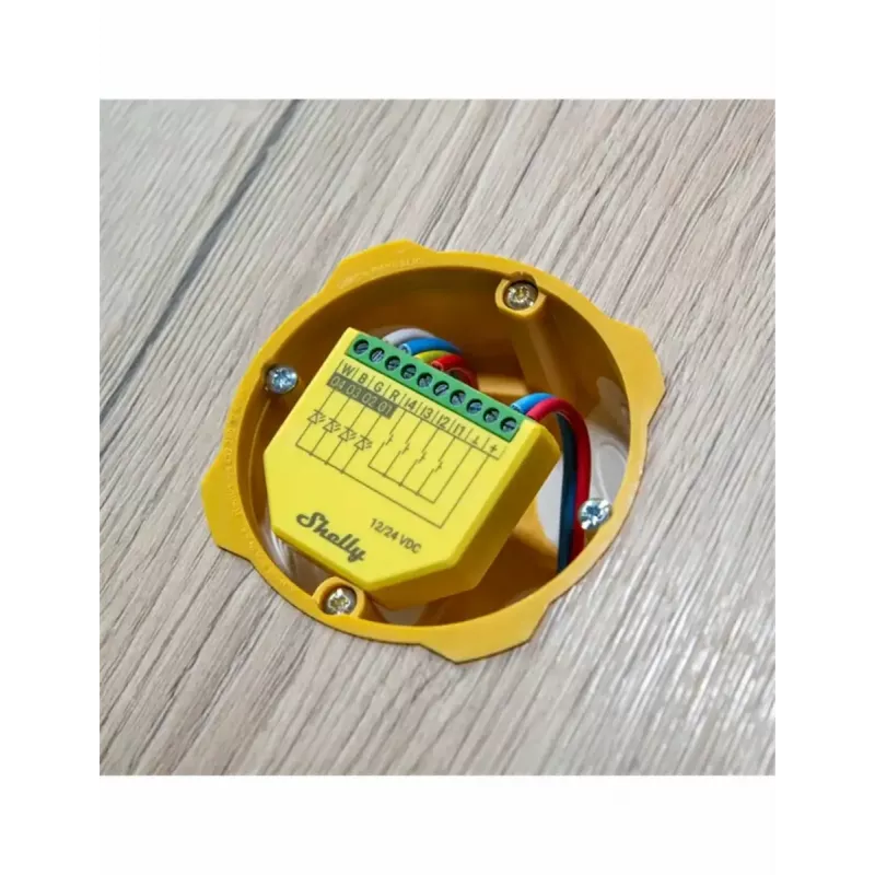 Shelly Plus RGBW PM belaidis išmanus RGBW valdiklis LED juostoms, žaliai geltonas