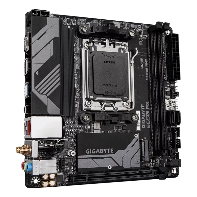GIGABYTE B650I AX pagrindinė plokštė