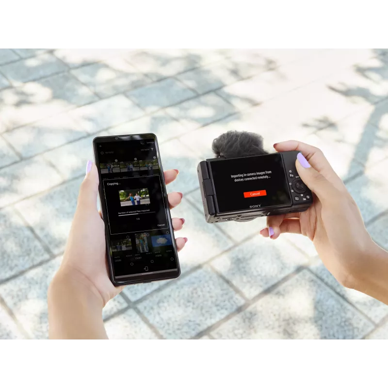 Sony ZV-1F kompaktiškas fotoaparatas su 1 colio Exmor RS CMOS jutikliu, 20,1 MP, 5472 x 3648 pikseliai, juodas