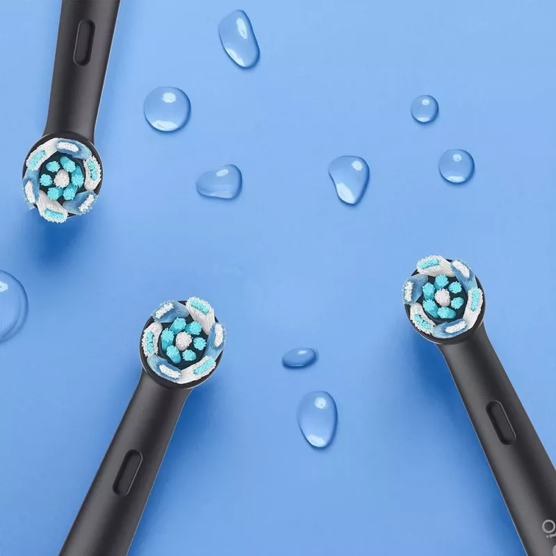 Oral-B iO elektrinis dantų šepetėlis suaugusiems Sukamasis šepetėlis Juodas