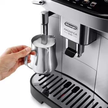 Kombinuotas espreso kavos aparatas De'Longhi Magnifica ECAM290.31.SB — 1,8 L vandens bakas, 250 g pupelių talpa, 15 barų, 2 puodeliai