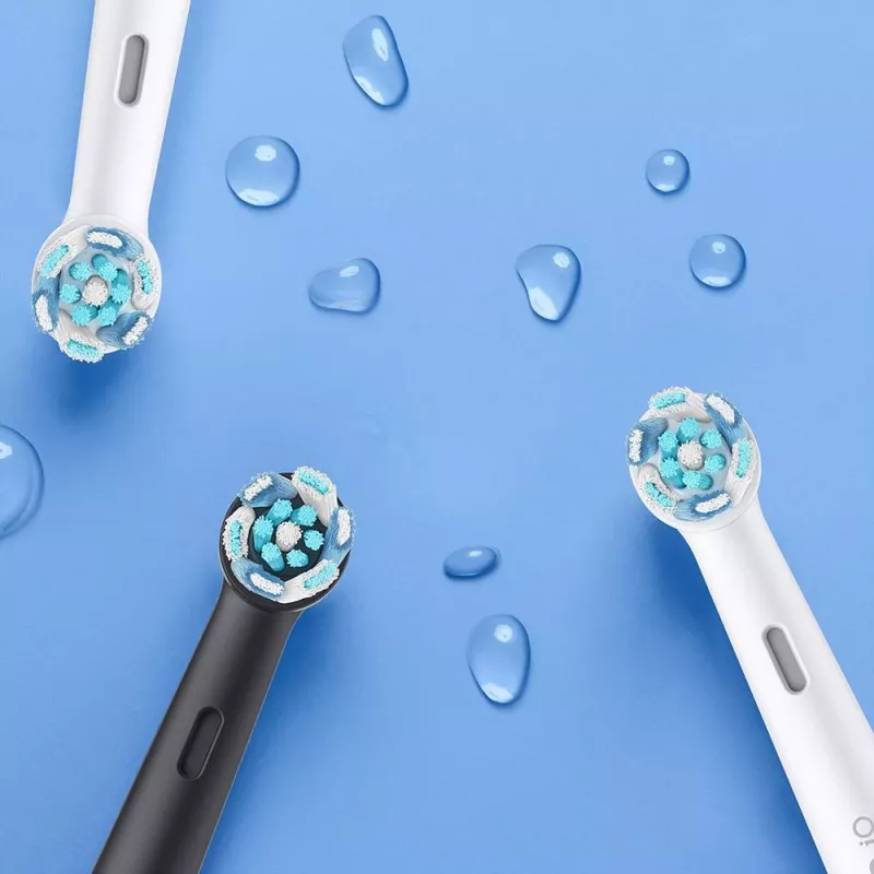 Oral-B iO elektrinis dantų šepetėlis suaugusiems Sukamasis šepetėlis Juoda