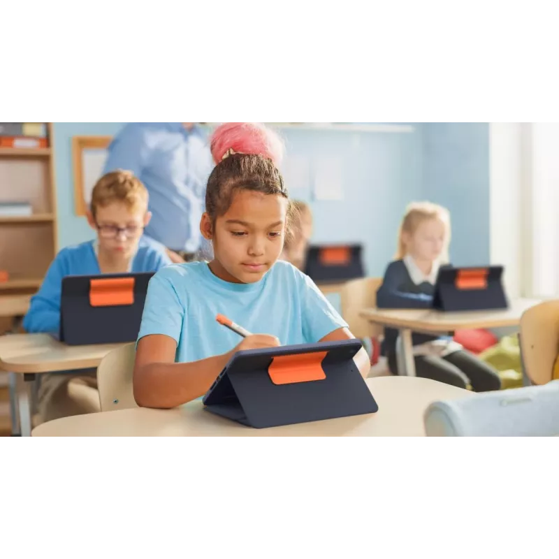 LOGITECH Rugged Combo 3 Classic Blue Deutsch – tvirtas dėklas su klaviatūra iPad