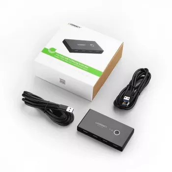 Ugreen 30768 USB jungiklis 4 prievadų USB 3.0, juodas