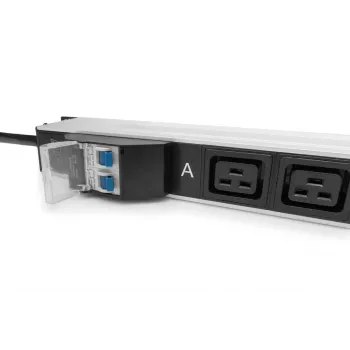 DIGITUS IT BASIC PDU vertikalus 32A 24x C13 4x C19