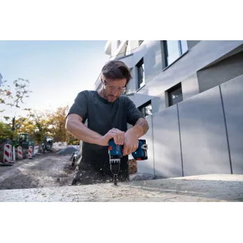 Bosch GSB 18V-45 Professional akumuliatorinis sraigtinis gręžtuvas su smūgiu