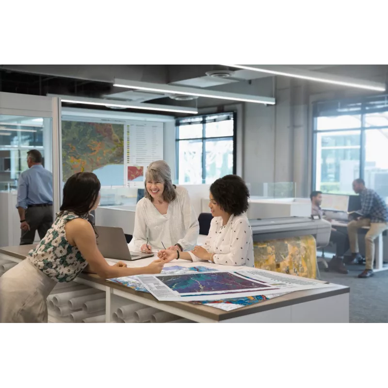 HP DesignJet Z6dr 44 col. PostScript spausdintuvas su vertikaliu pjaustytuvu