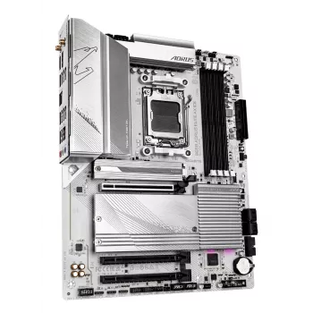 GIGABYTE B650 AORUS ELITE AX ICE pagrindinė plokštė