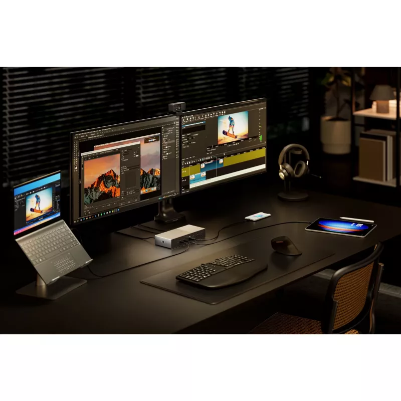 Kensington SD5000T5 EQ Thunderbolt 5 Triple 4K dokų stotelė su 140W PD - Windows/macOS
