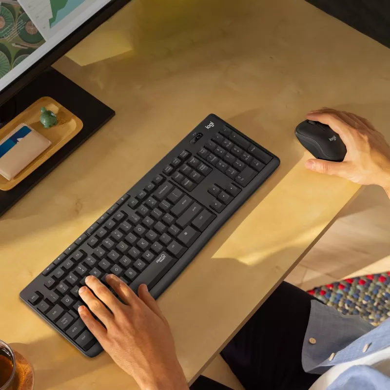 LOGITECH MK295 tylus belaidis klaviatūros ir pelės rinkinys – grafitas – Qwertz Šveicarija/Liuksemburgas