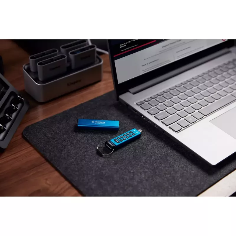 Kingston Technology IronKey 256GB USB-C klaviatūra 200C, FIPS 140-3 Lvl 3 AES-256