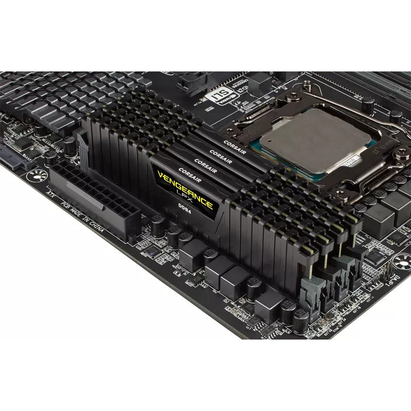 CORSAIR atmintis 16GB DDR4 2400MHz C16 Vengeance Low Profile juoda
