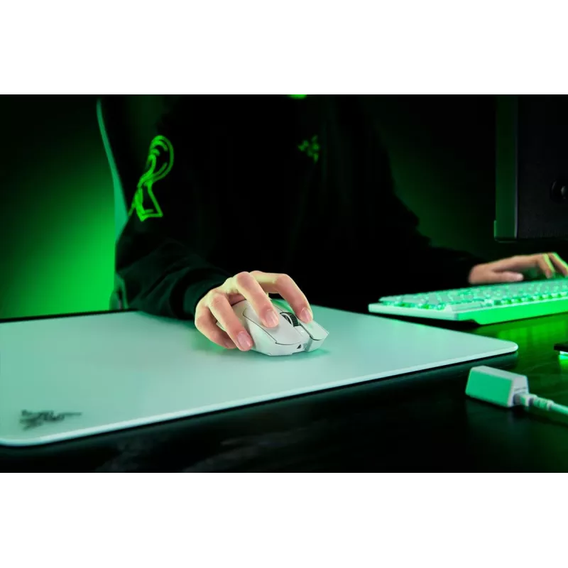 RAZER Viper V3 Pro žaidimų pelė – belaidė / laidinė – balta
