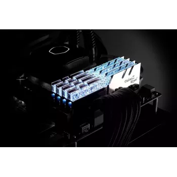 G.Skill Trident Z Royal Series - DDR4 - Kit - 64 GB: 4 x 16 GB