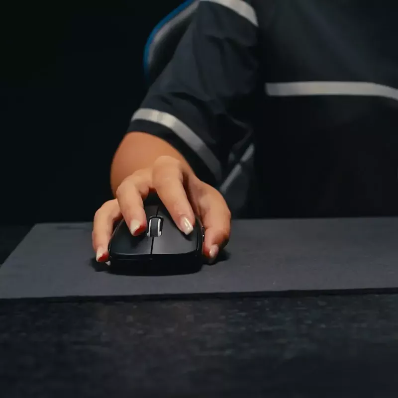 Pelė Logitech PRO X SUPERLIGHT 2 balta 2,4 GHz
