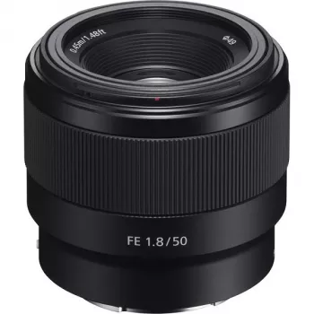 Sony FE 50mm F1.8 objektyvas juodas SEL50F18F.SYX
