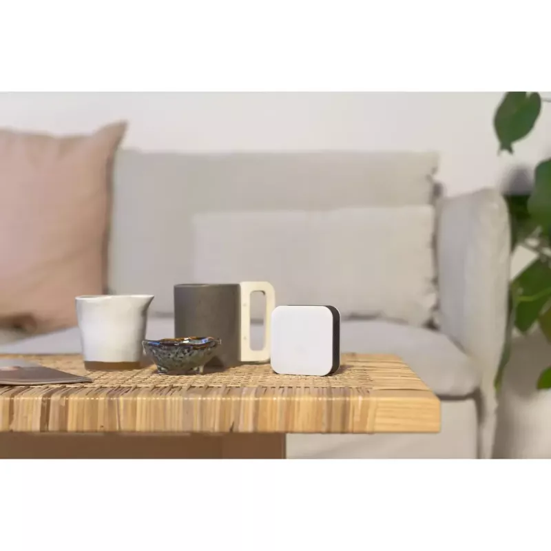 Aplinkos jutiklis Mill Sense SENSEAIR – belaidis oro kokybės, drėgmės ir temperatūros monitorius (baterija, Wi‑Fi, 70×30×70 mm)