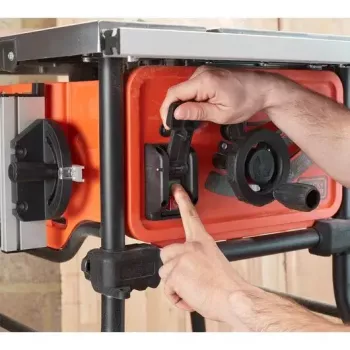 Staldis pjūklas Black & Decker BES720-QS — 1800 W, 25,4 cm diskas, 8,5 cm pjovimo gylis, laisvai pastatomas, stalo prailginimas