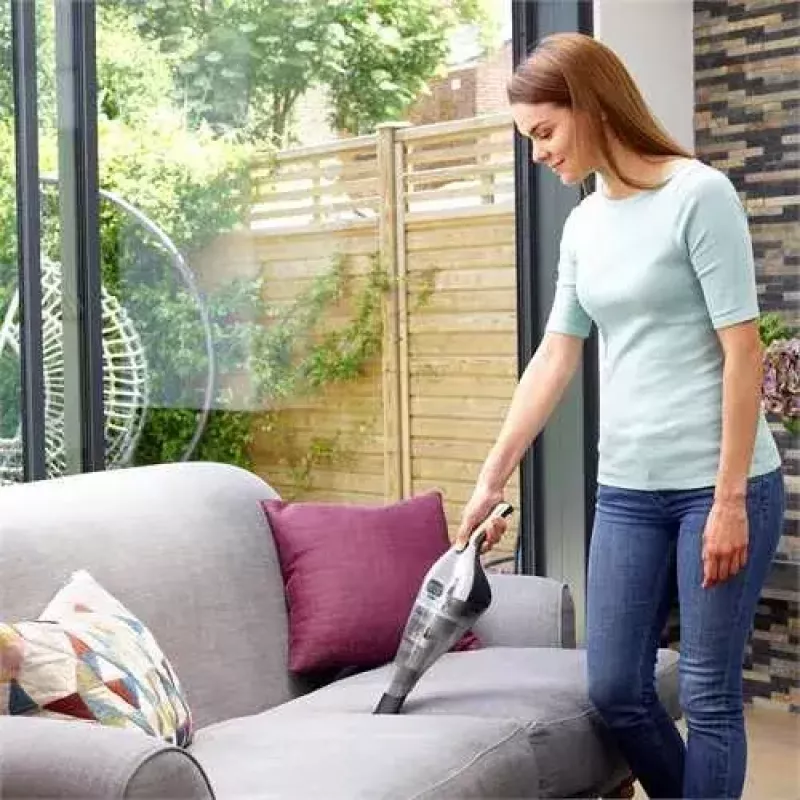 Nešiojamas rankinis dulkių siurblys Black & Decker NVC220WC-QW