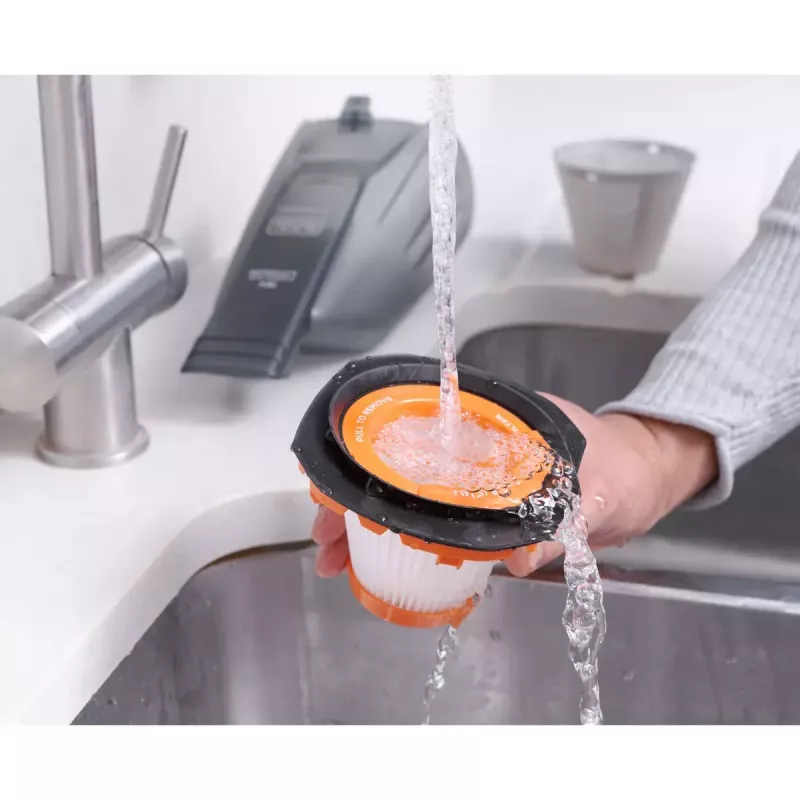 Nešiojamas dulkių siurblys Black & Decker BCHV001B kompaktiškas lengvas su plaunamu filtru ir įkrovimo stotele