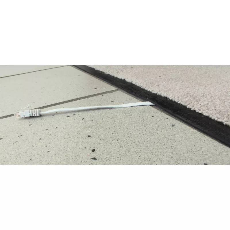 InLine Flat Ultraslim Patch Cable U/UTP Cat.6 Gigabit ready juodas 1 m