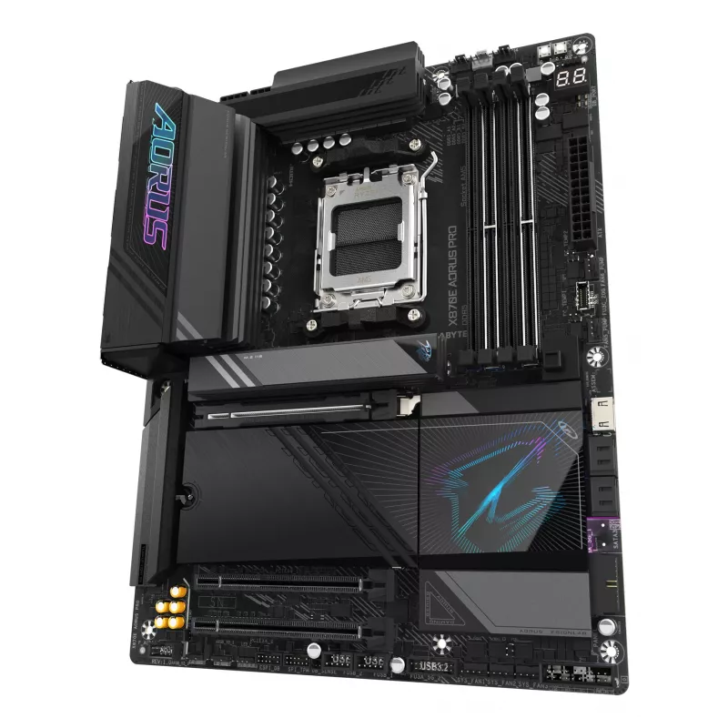 GIGABYTE X870E AORUS PRO pagrindinė plokštė
