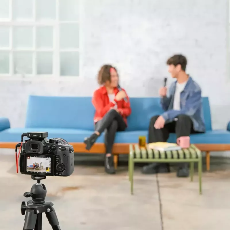 Nešiojamas kondensatorinis mikrofonas RØDE Interview Pro — omnidirekcinis, 48 kHz/32 bit, 32 GB, belaidis, iki 200 m, juodas