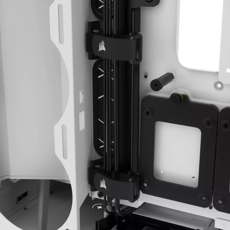 CORSAIR iCUE 5000X RGB - vidutinis ATX korpusas su grūdintu stiklu - baltas