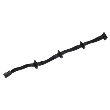Laidas Silverstone SST-PP07-BTSB 0,3 m Molex 4p į 4xSATA