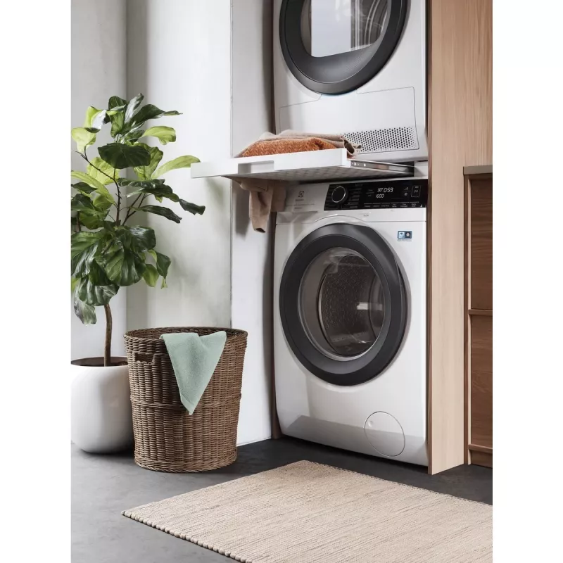 Stiprinimo komplektas Electrolux E1WYHSK2 baltas — džiovyklės montavimui ant skalbimo mašinos, 1 vnt.