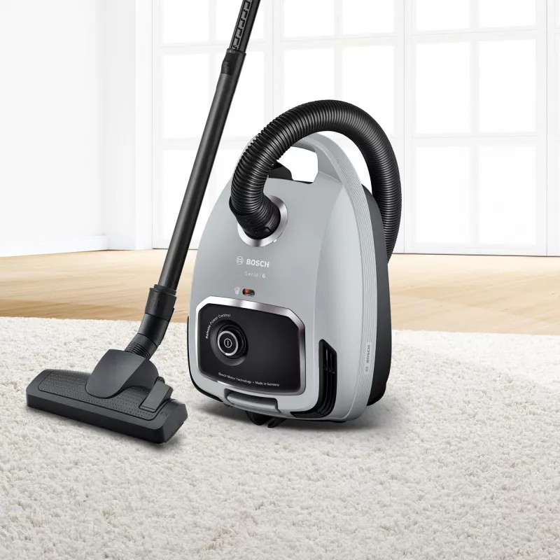 Cikloninis dulkių siurblys Bosch Serie 6 BGB6X330 — 600 W, HEPA 13, 4 L dulkių maišelis, kietoms grindims ir kilimams, 6 kg, pilka/juoda