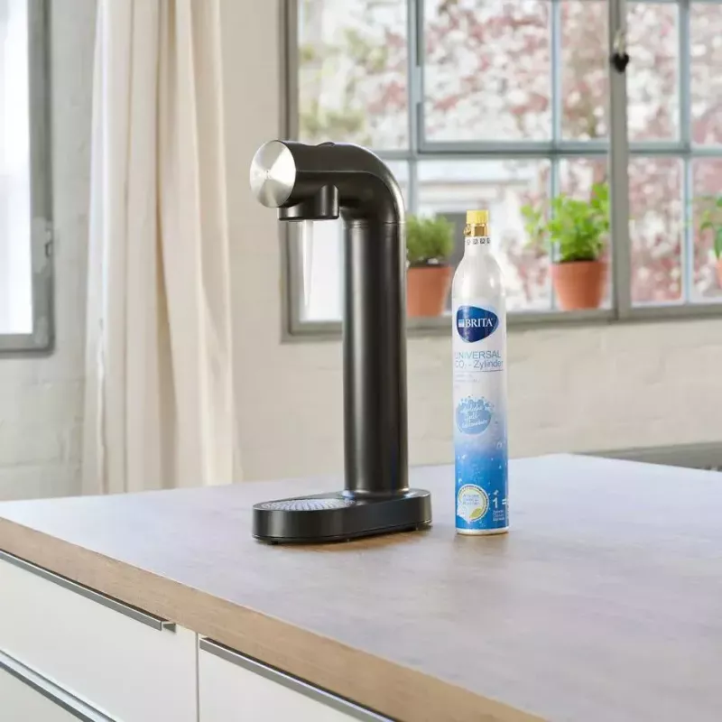 Gazuotas vandens aparatas BRITA sodaONE Black Silver – gazuoto vandens gamintuvas, 60 L talpa, be BPA, 450×129×240 mm