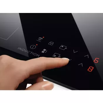 Elektrinė indukcinė kaitlentė Electrolux LIL61434C Black įmontuojama 59 cm 4 zonos