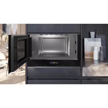Mikrobangų krosnelė Siemens iQ700 BF722L1B1 įmontuojama 21 L 900 W juoda