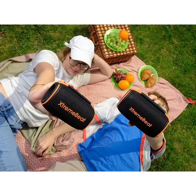 Nešiojamas stereo garsiakalbis TRACER XtremeBeat TWS — 15 W, IPX6, Bluetooth 5.3, 6 h, AUX/USB, mikrofonas
