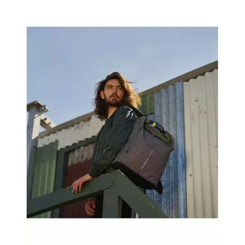 Kasdienė kuprinė XDDESIGN Urban Grey Fabric – 27 L, vandeniui atspari, 15,6 col. nešiojamojo kompiuterio skyrius, TSA spyna