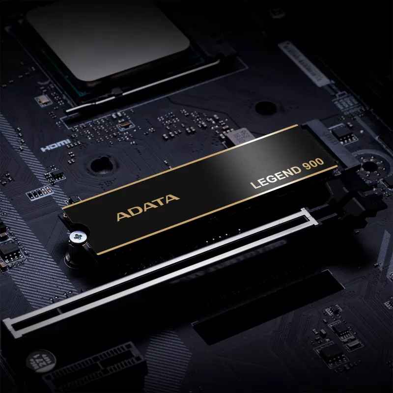 ADATA LEGEND 900 SLEG-900-2TCS M.2 2280 NVMe SSD, 2 TB, PCIe 4.0 x4, NVMe 1.4, 7000/5400 MB/s, juodas/auksinis
