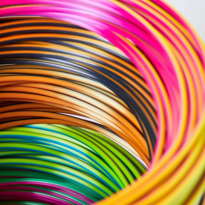 3Doodler FLOW-TRIFILLS 3D spausdinimo medžiaga Polilaktidas (PLA) Juoda, Mėlyna, Varis, Auksas, Žalia, Violetinė, Raudona 260 g