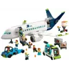 LEGO lėktuvo statybos rinkinys 60367 Keleivinis lėktuvas – City serija, 913 dalių, 8 minifigūrėlės, detalūs interjero elementai